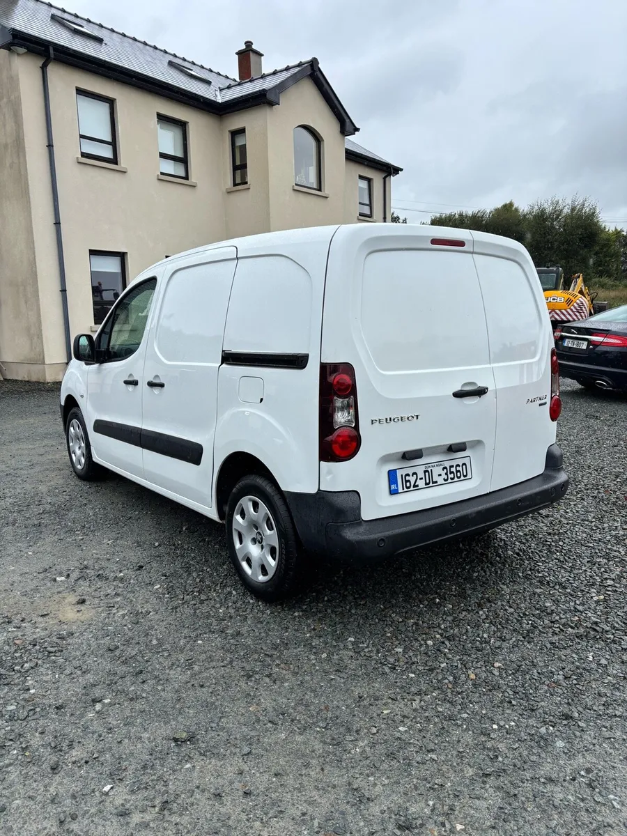 Peugeot Partner 3 seater 100bhp low miles - Image 4