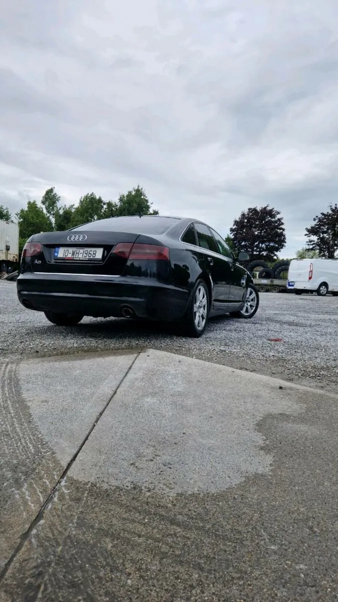 2010 audi a6 - Image 4