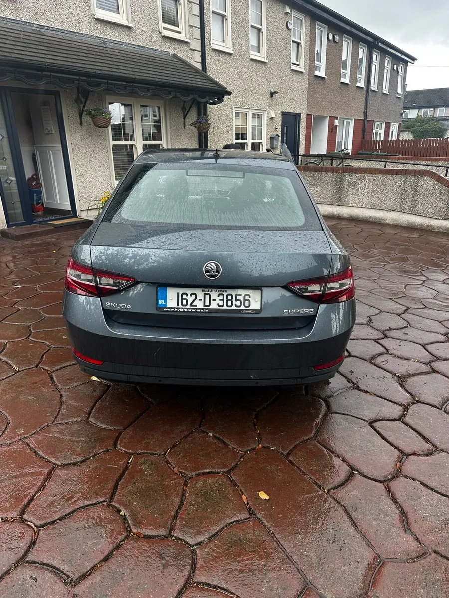 2016 Skoda superb - Image 3
