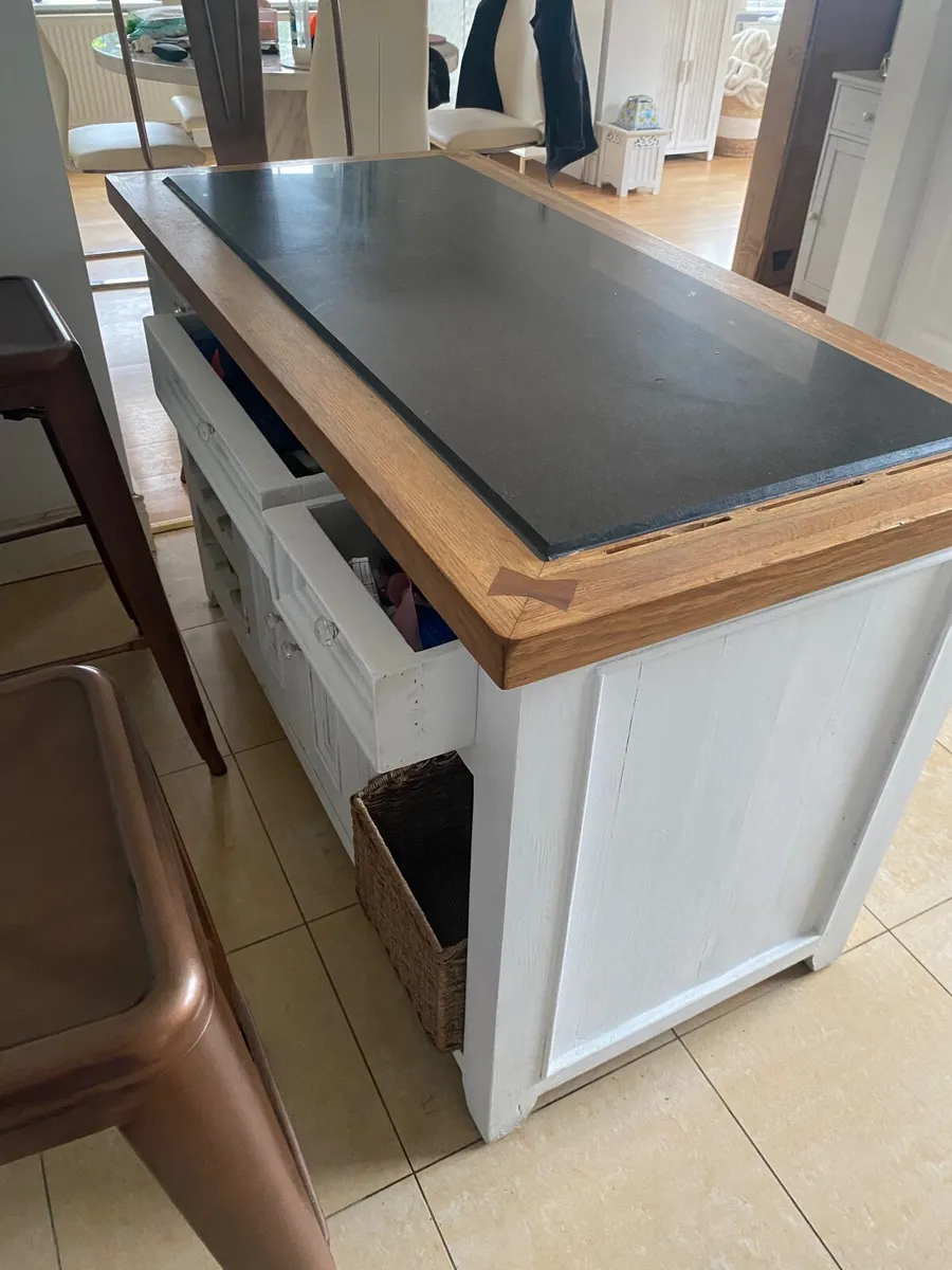Kitchen island - Image 4