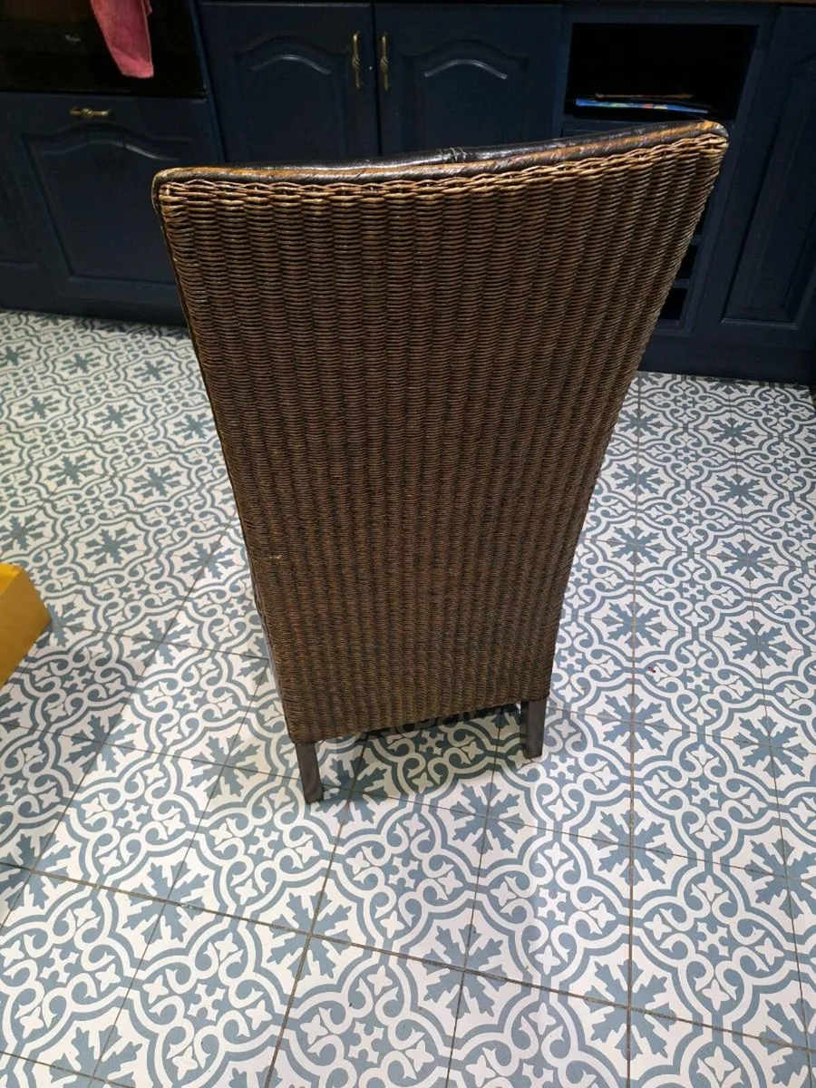6 dining chairs - Image 1