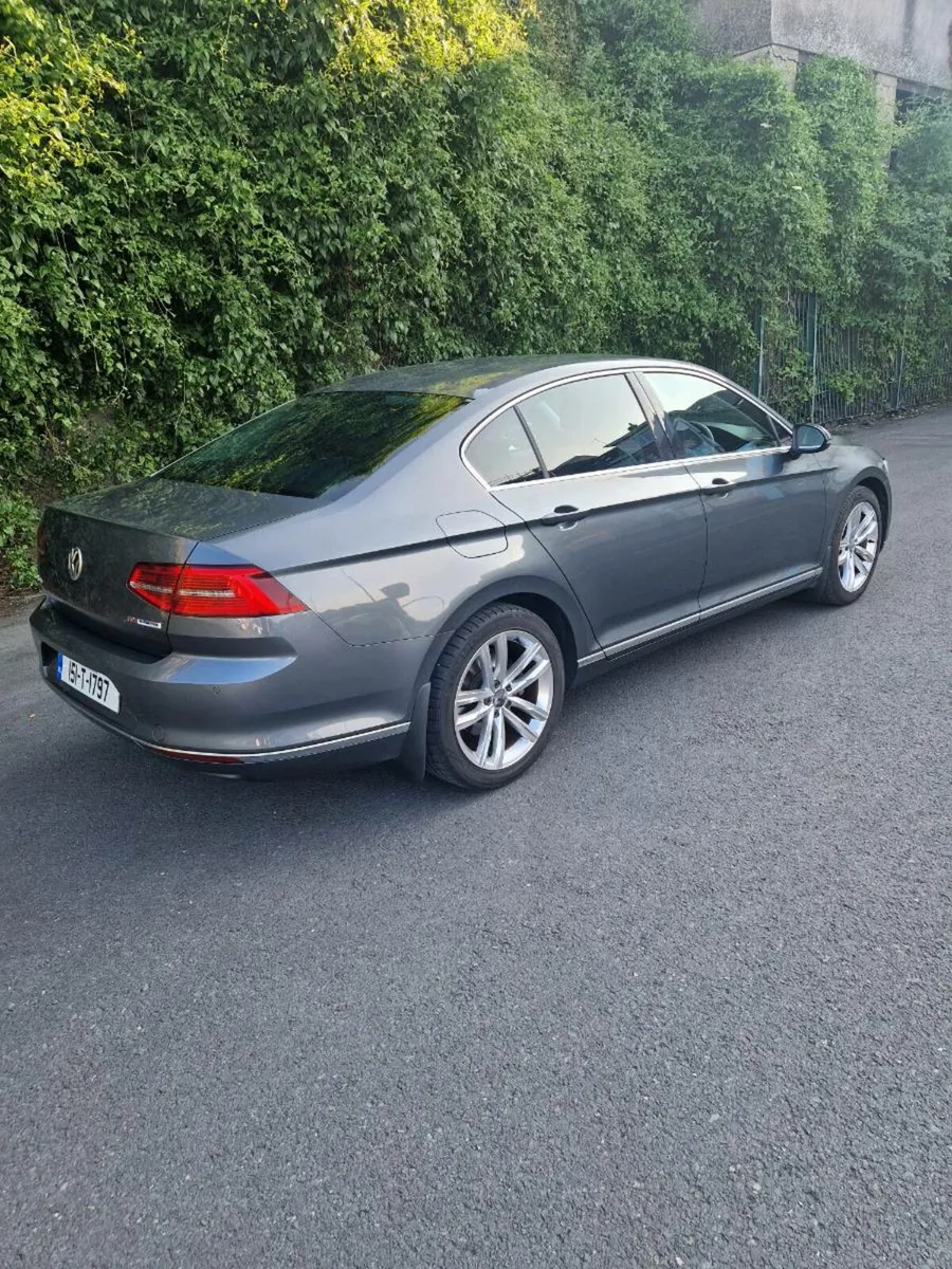 2015 VW PASSAT 1.6 TDI HIGHLINE - Image 4