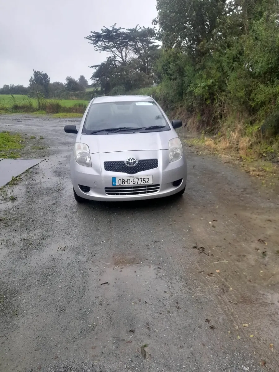 Toyota Yaris 2008 - Image 2