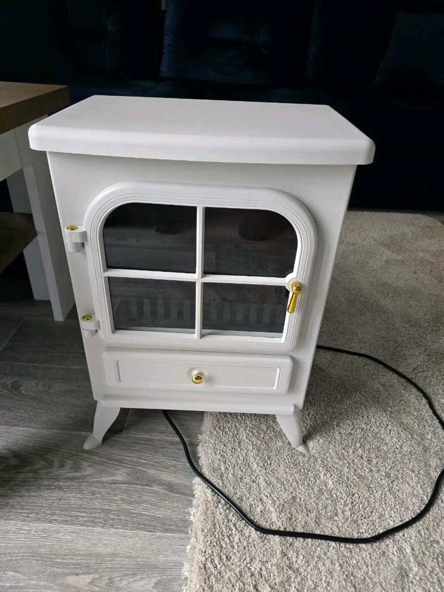 De Vielle Electric white stove