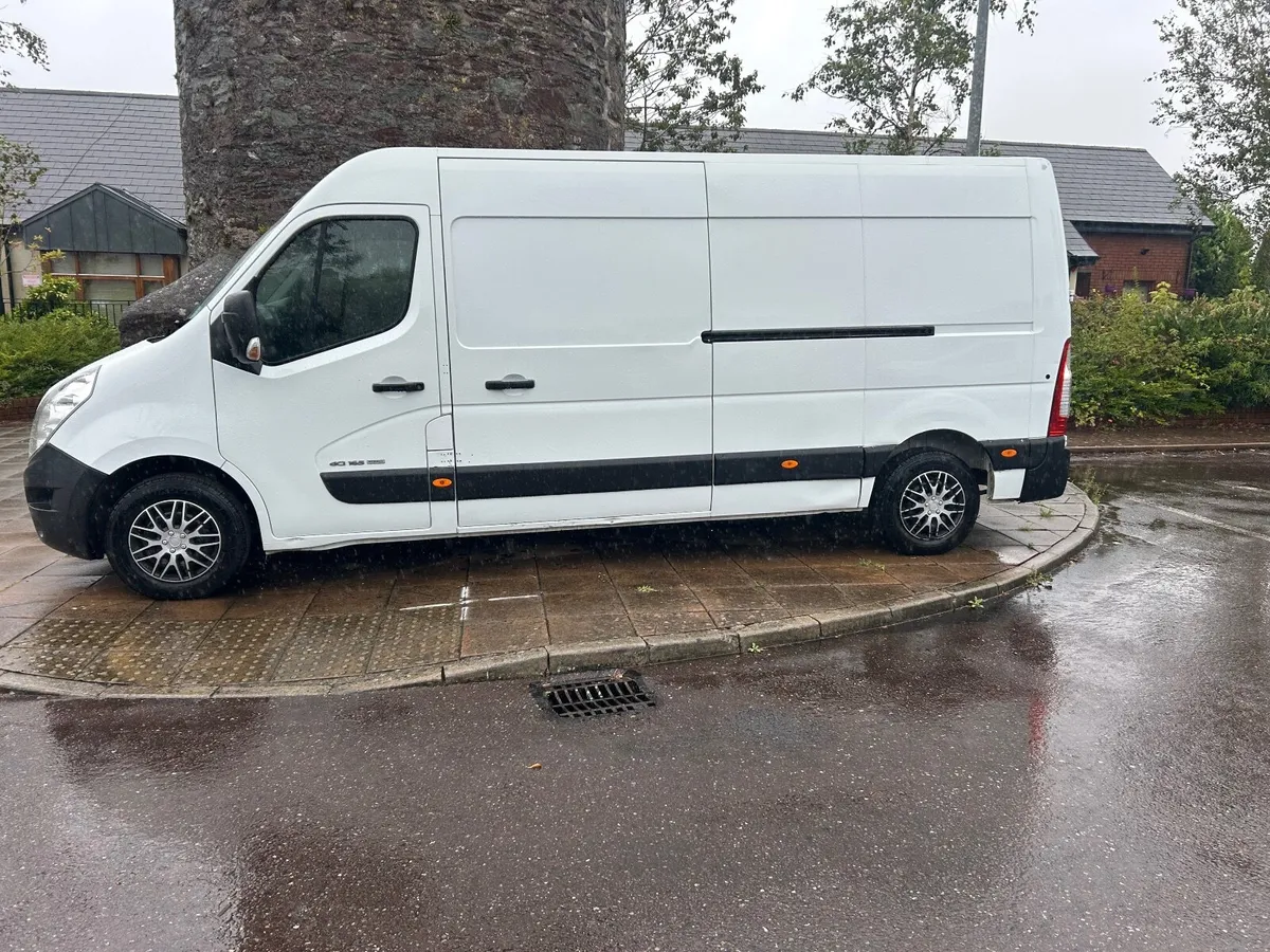 Renault Master 2016 - Image 2