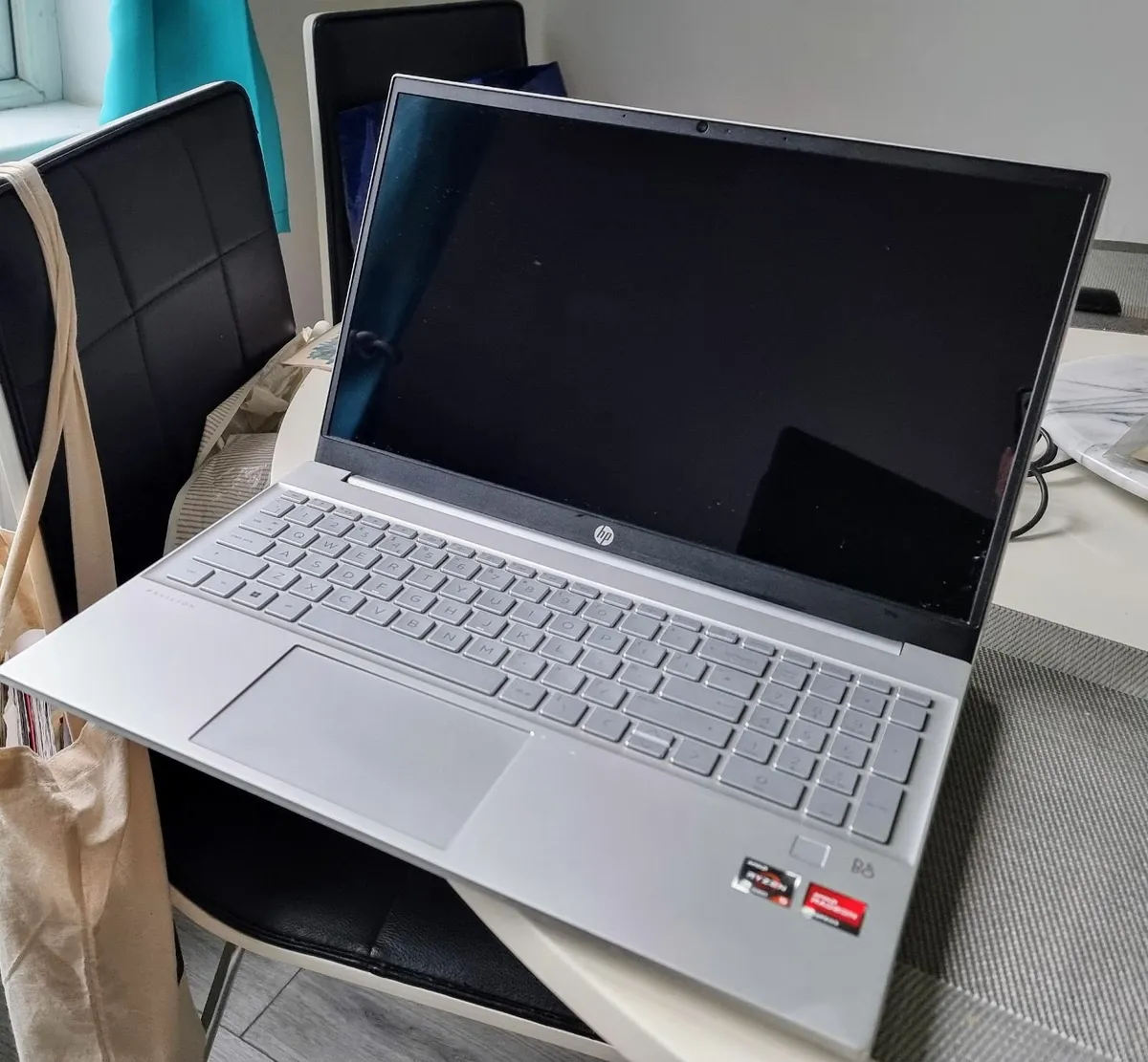 laptop - Image 2