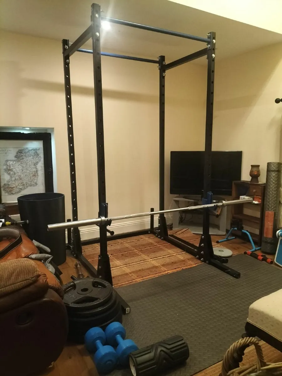 Power Rack, Bar and weights - Image 1