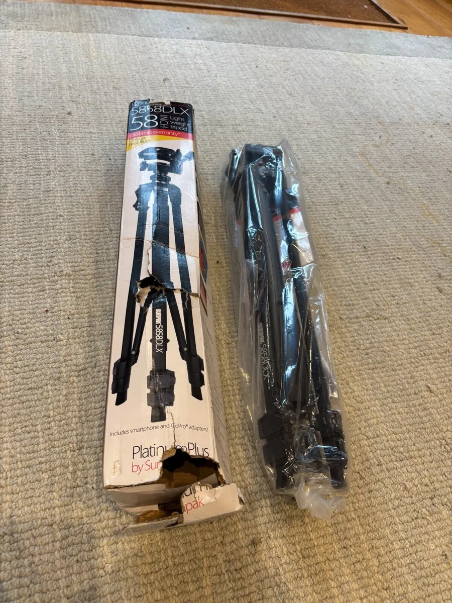 Tripod for camera - Image 2