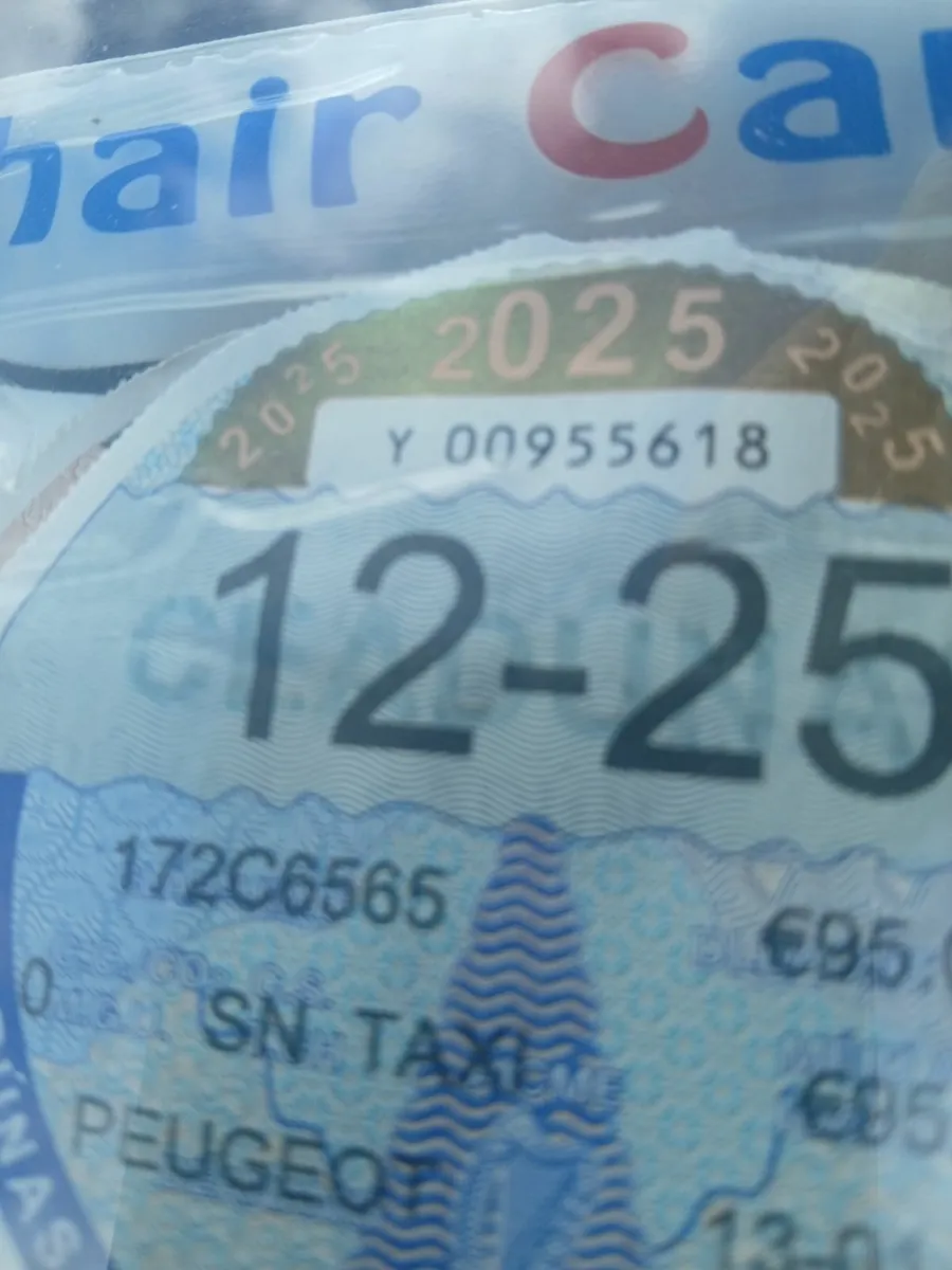Taxi  plate - Image 4