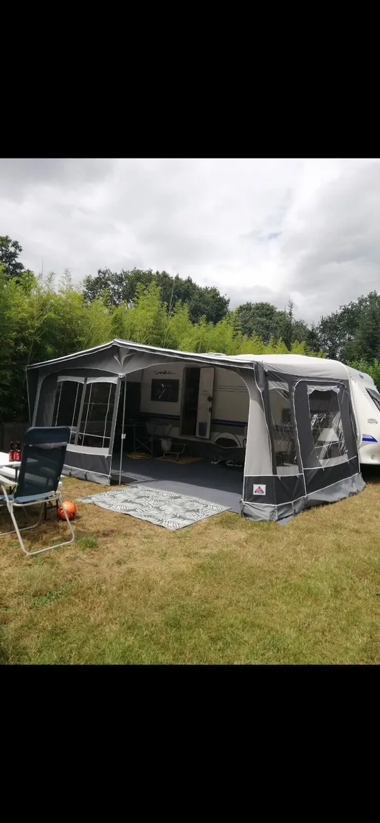 Dorema XL Caravan Awning - Image 2