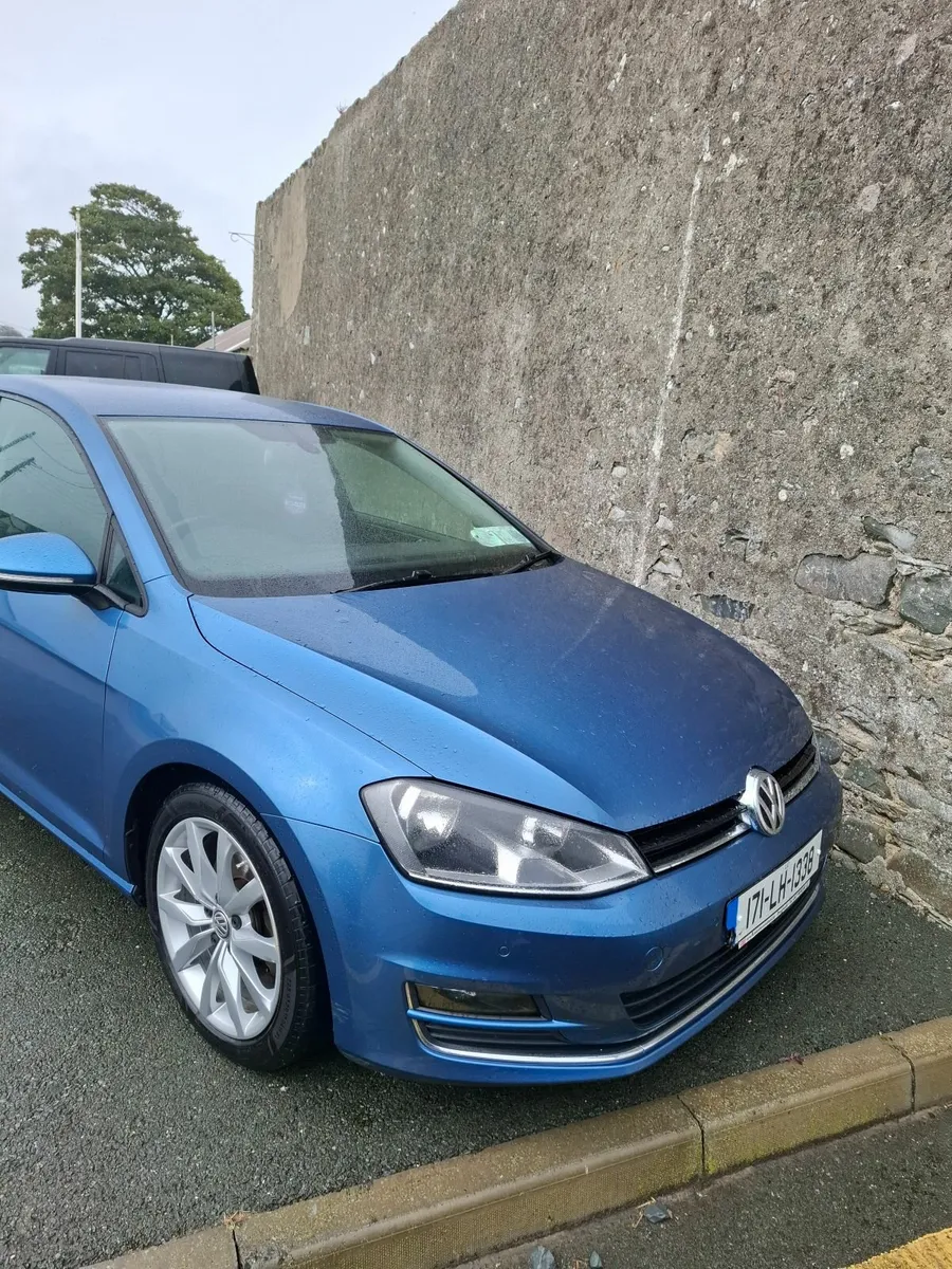 Volkswagen Golf 2017 (1.6 TDI 5 speed -high spec) - Image 2