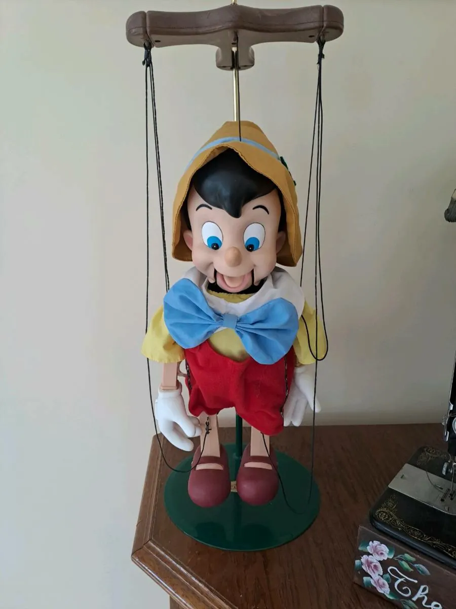 Disney Pinocchoo  Marionette/Puppet - Image 3