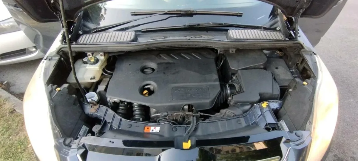 Ford Cmax - Image 2
