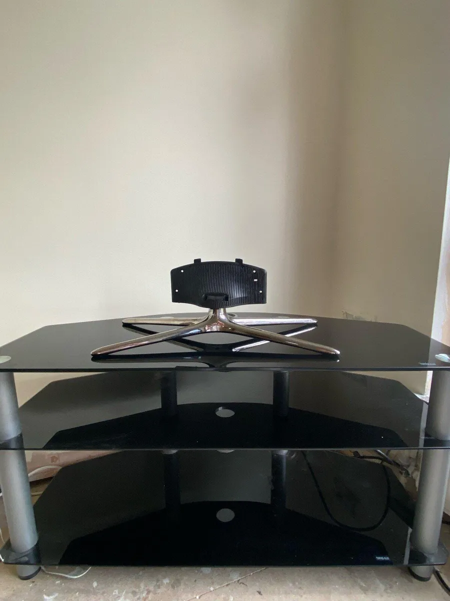 TV console and tv stand - Image 4