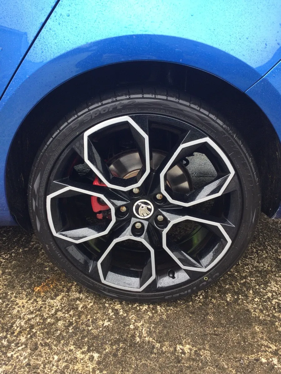 2015 Skoda Octavia VRS - Image 4