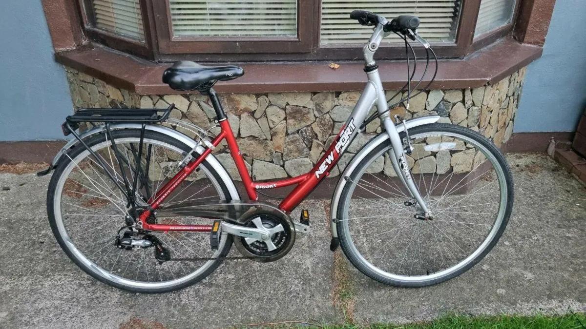 Woman bike NEW PORT - Image 1
