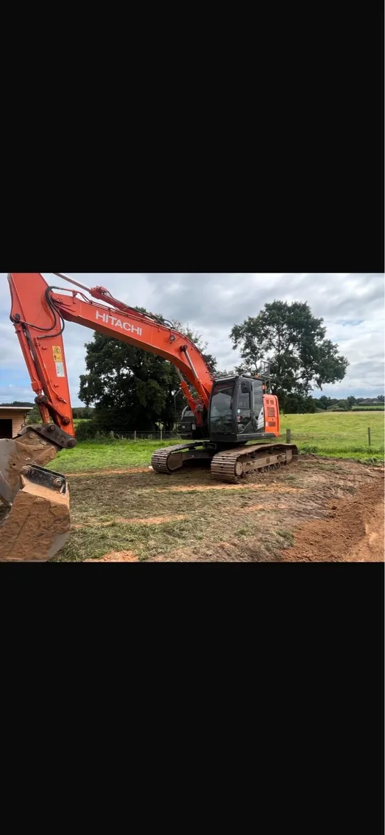 Hitachi zaxis 225.5 - Image 4
