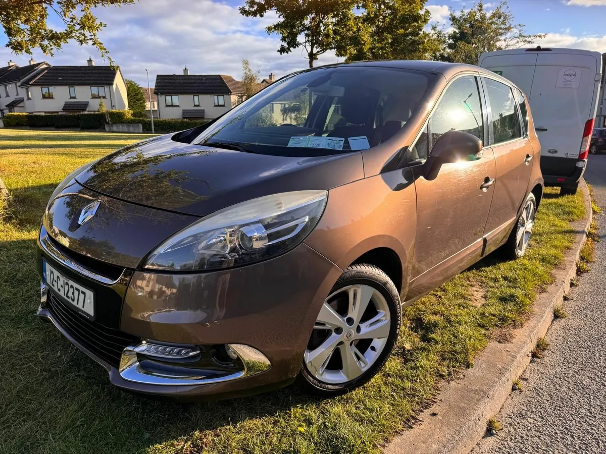 Renault Scenic 3, Automatic, 2012, 1.5Liter Diesel - Image 1