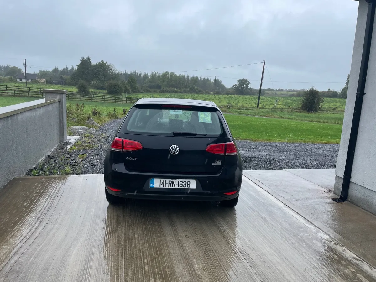 Volkswagen Golf 2014 - Image 2
