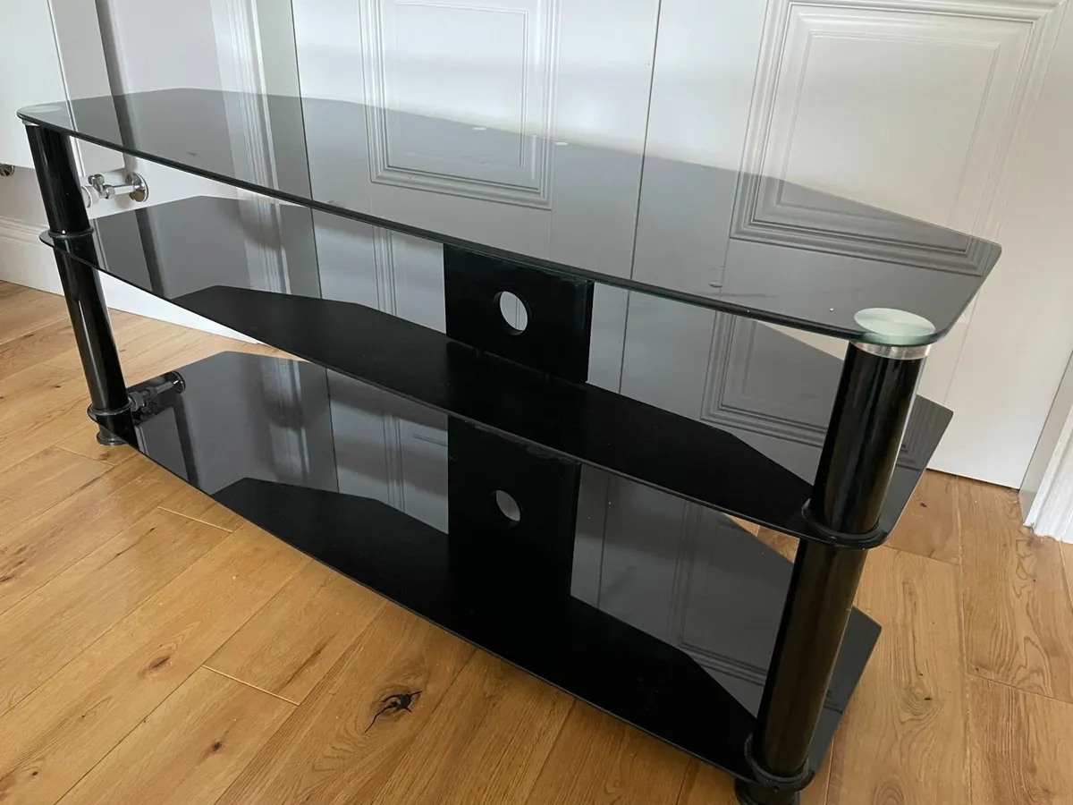 TV stand - Image 2