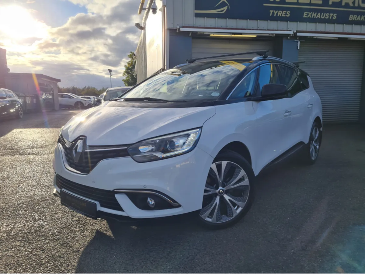 Renault Grand Scenic DYNAMIQUE S NAV D 4DR - Image 1
