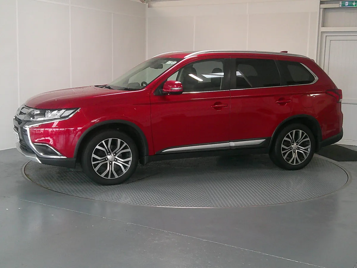 Mitsubishi Outlander 2017 - Image 3