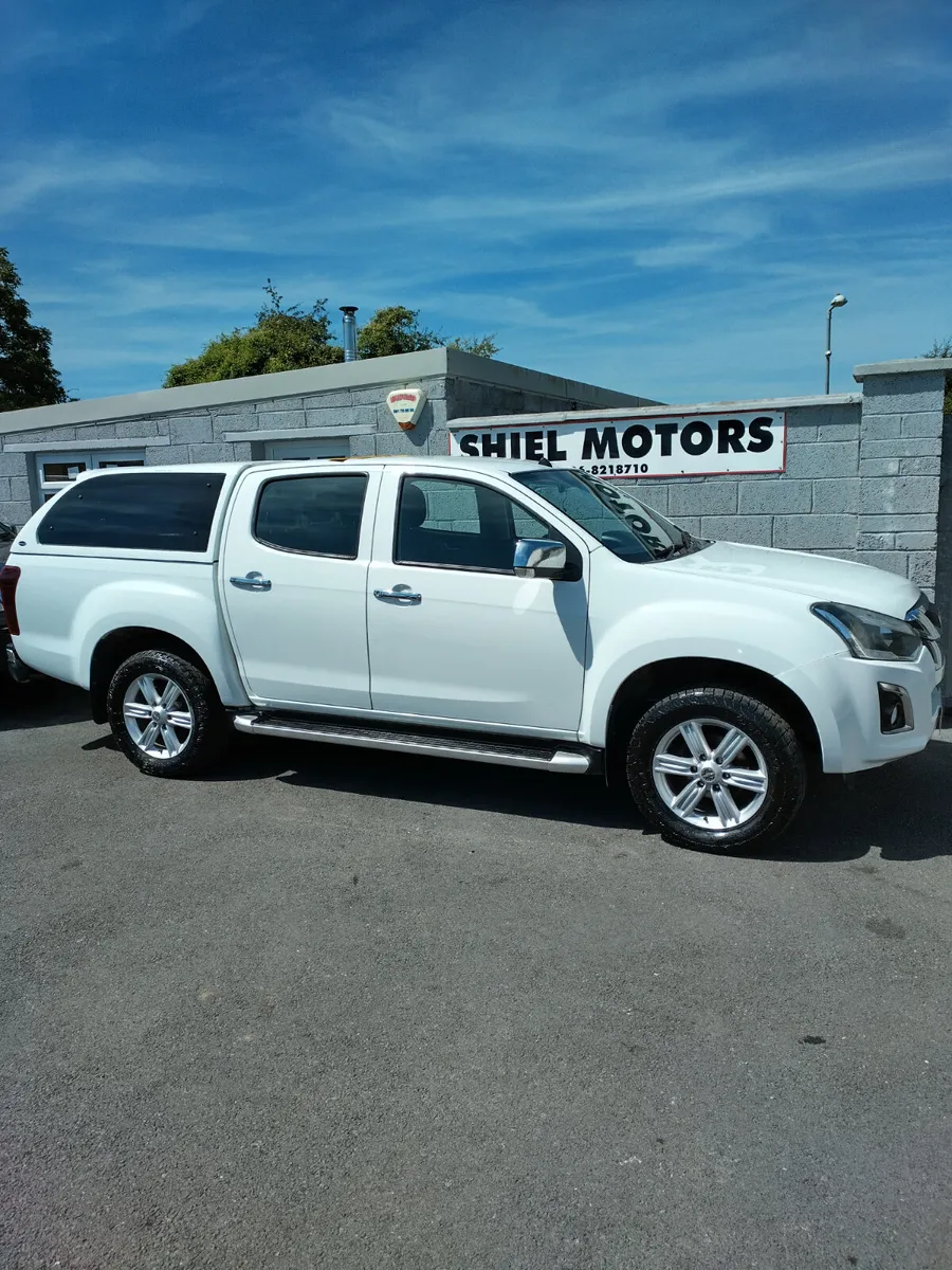 Isuzu D-Max 2018 - Image 2