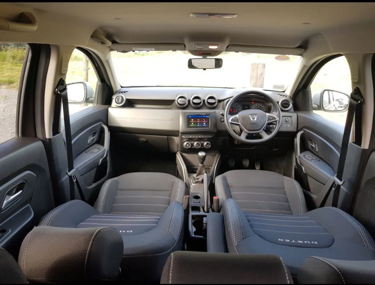 Dacia Duster Prestige 2021 - Image 3