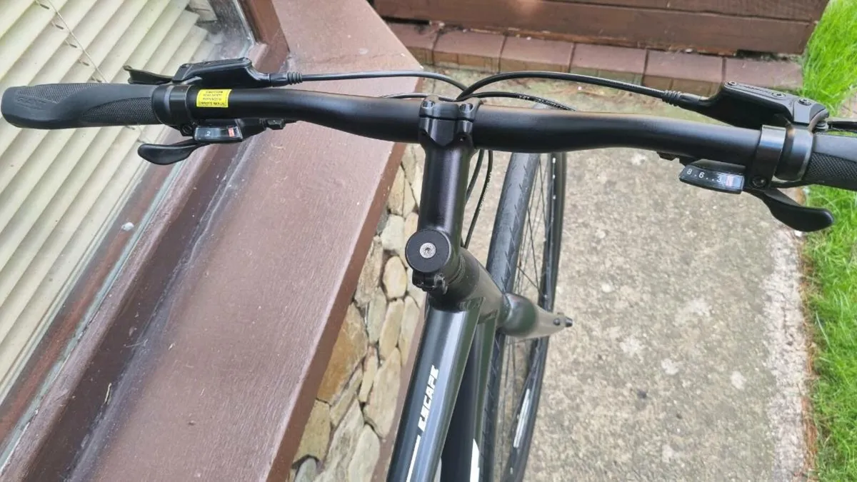 Giant escape 2 hybrid - Image 4