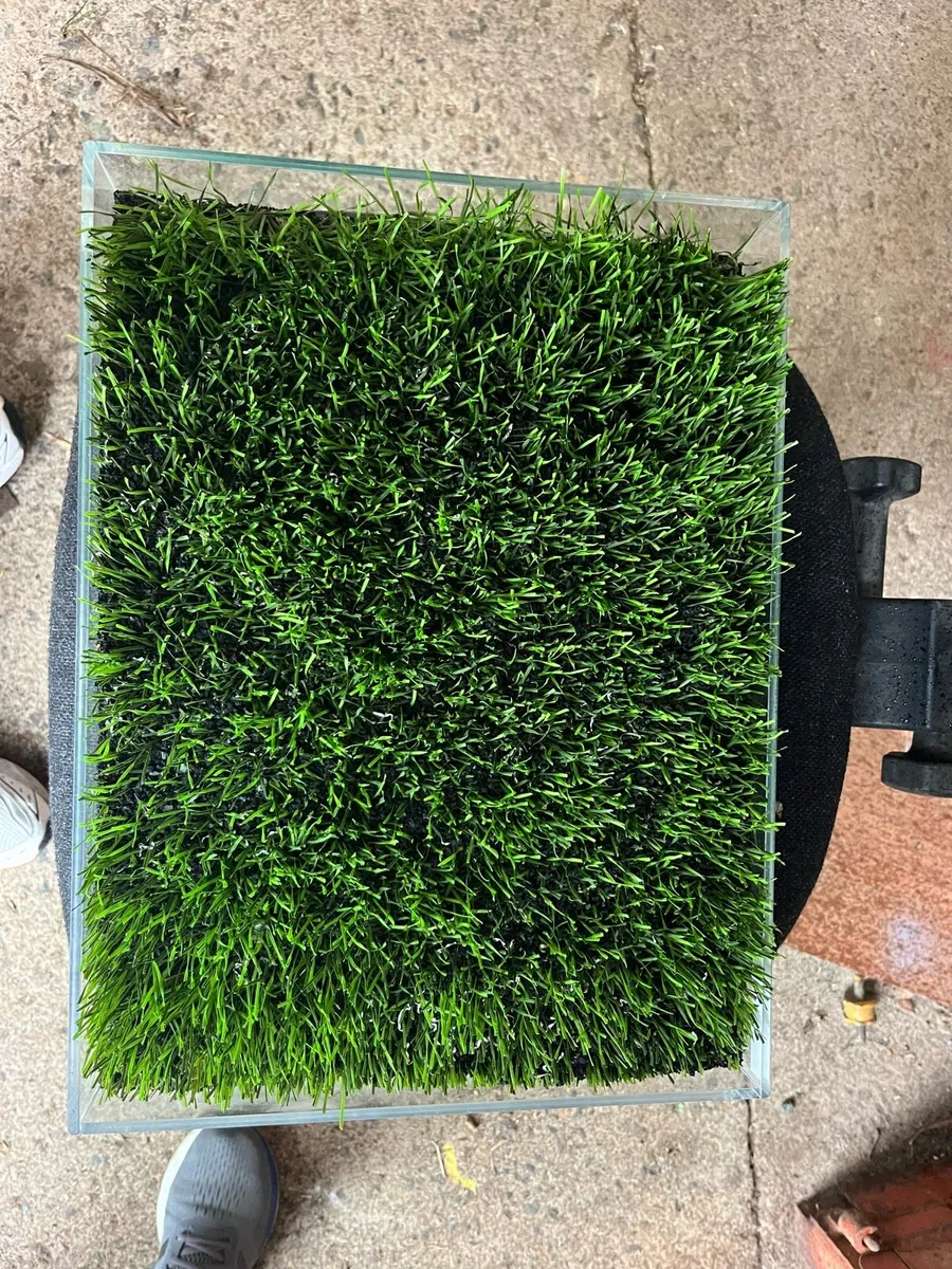 Luxurious Artifical Garden Grass - Image 2