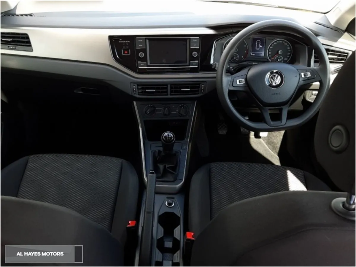Volkswagen Polo  tiny Mileage 1.0 TSI 80hp - Image 2