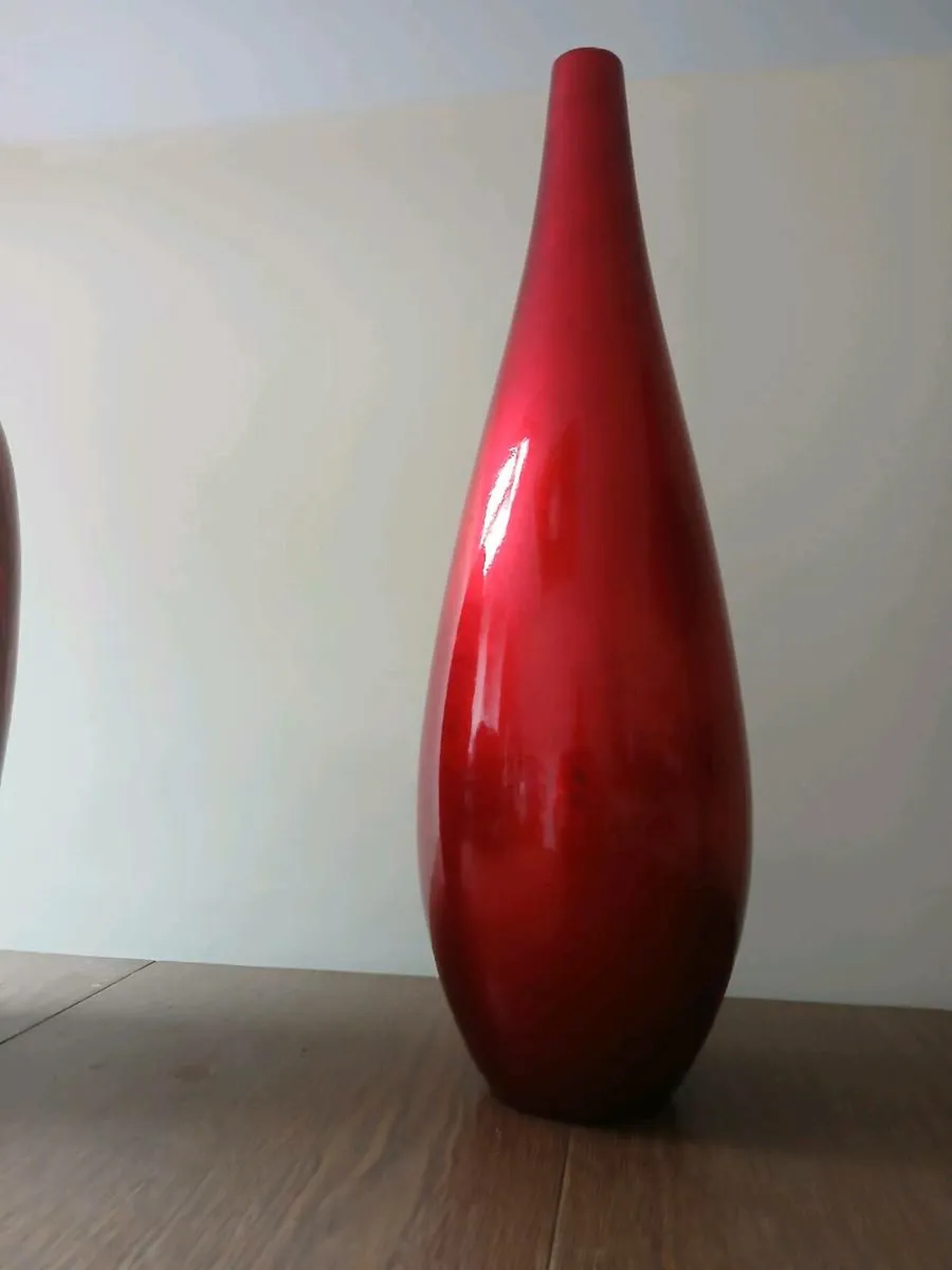 Vases - Image 3