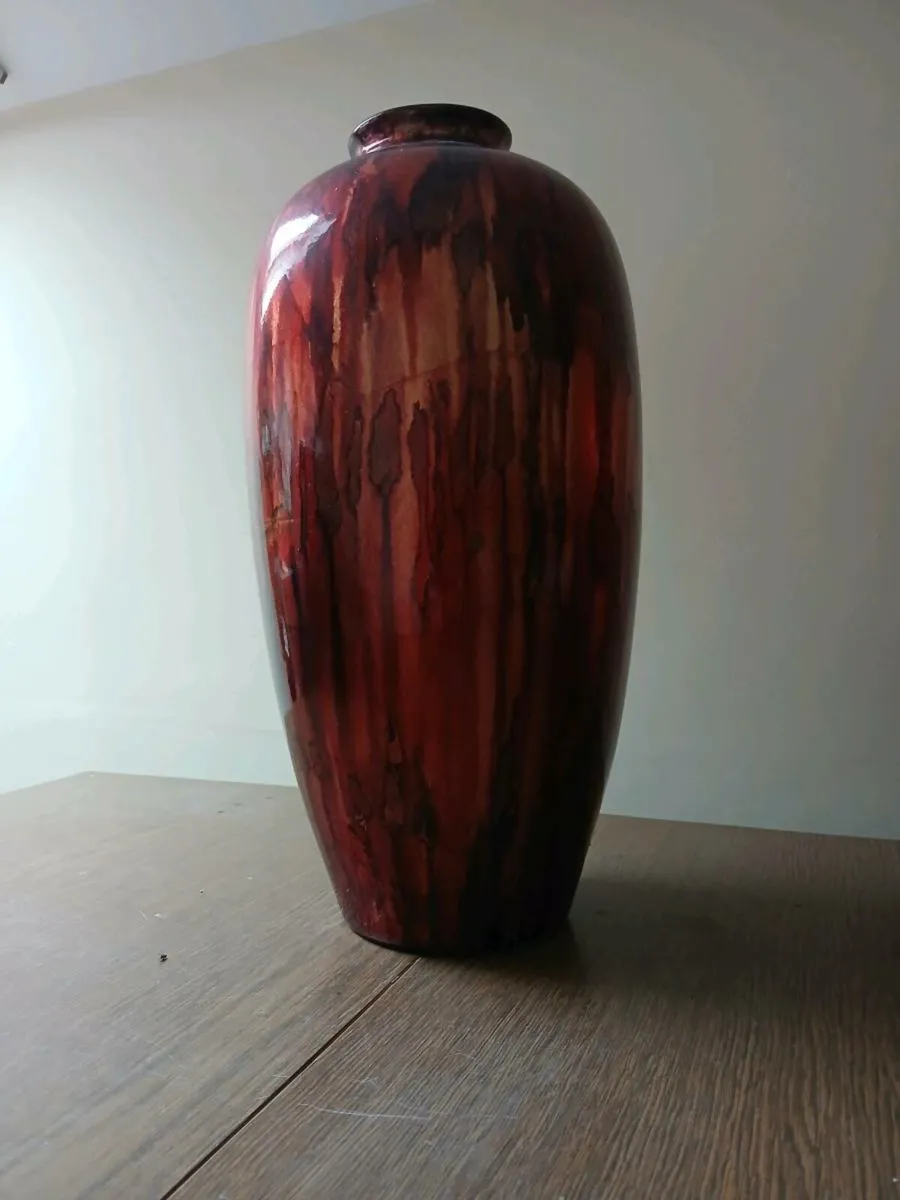 Vases - Image 4