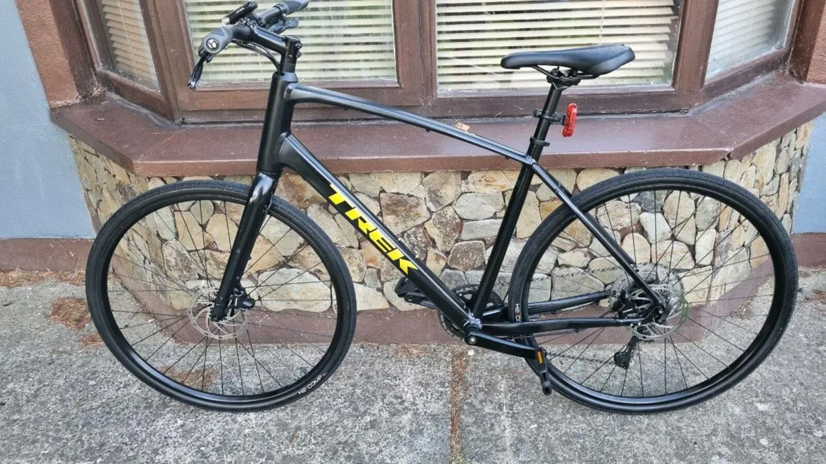 TREK FX 2  4 GEN. 2025 - Image 2