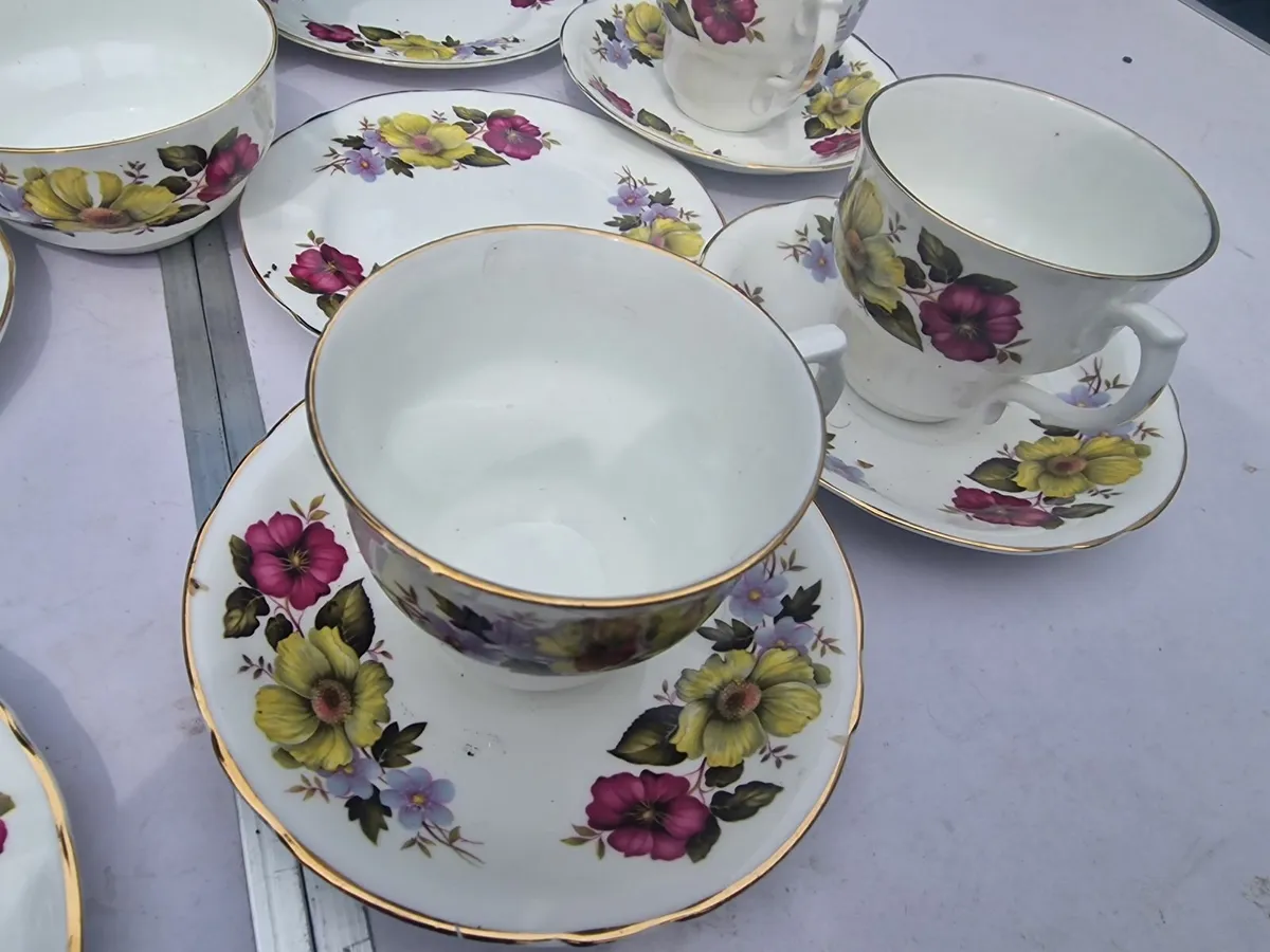 Arklow china tea set - Image 2