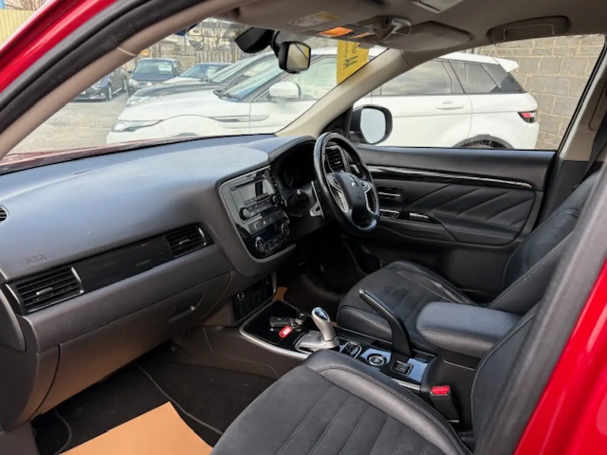 Mitsubishi Outlander 2016 - Image 4