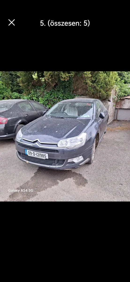 Car parts - Image 1