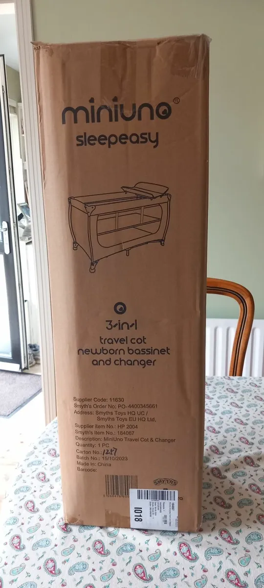 Baby Travel Cot plus fitted sheets and high chair - Image 3