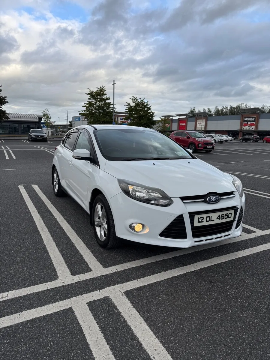 Ford Focus 2012 - Image 1