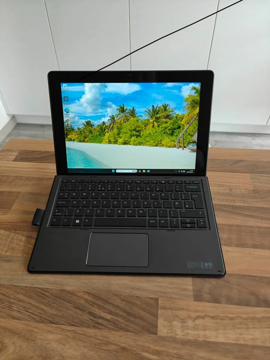 HP Pro x2 612 G2 2in1 - Detachable Touchscreen - Image 1