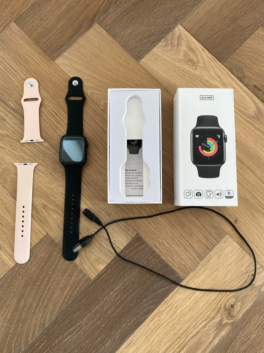 Smart Watch - Image 1