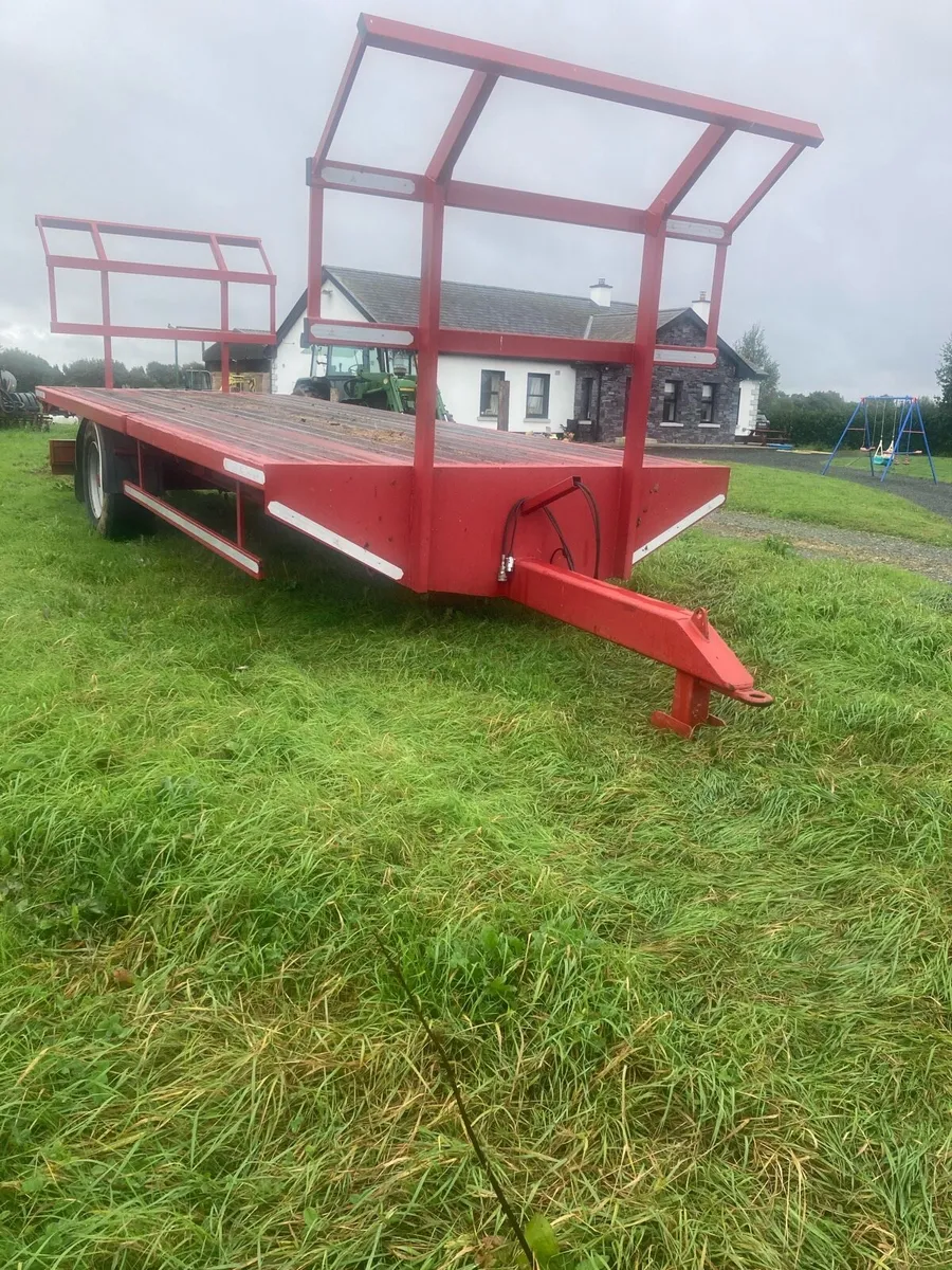 Bale Trailer - Image 1
