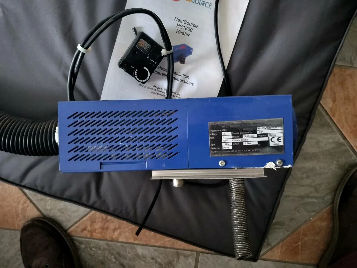 Heatsource gas heater - Image 2