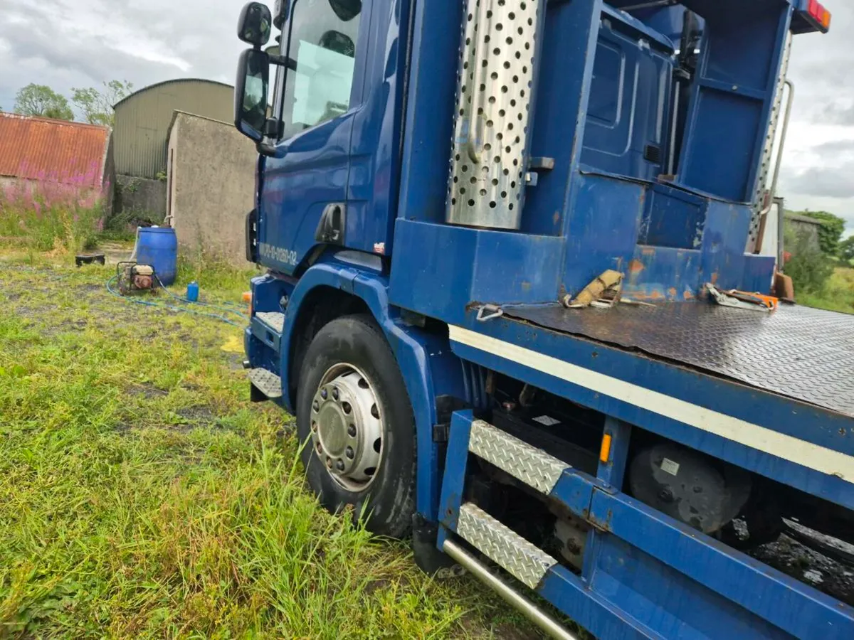 Scania 94d 220 - Image 4