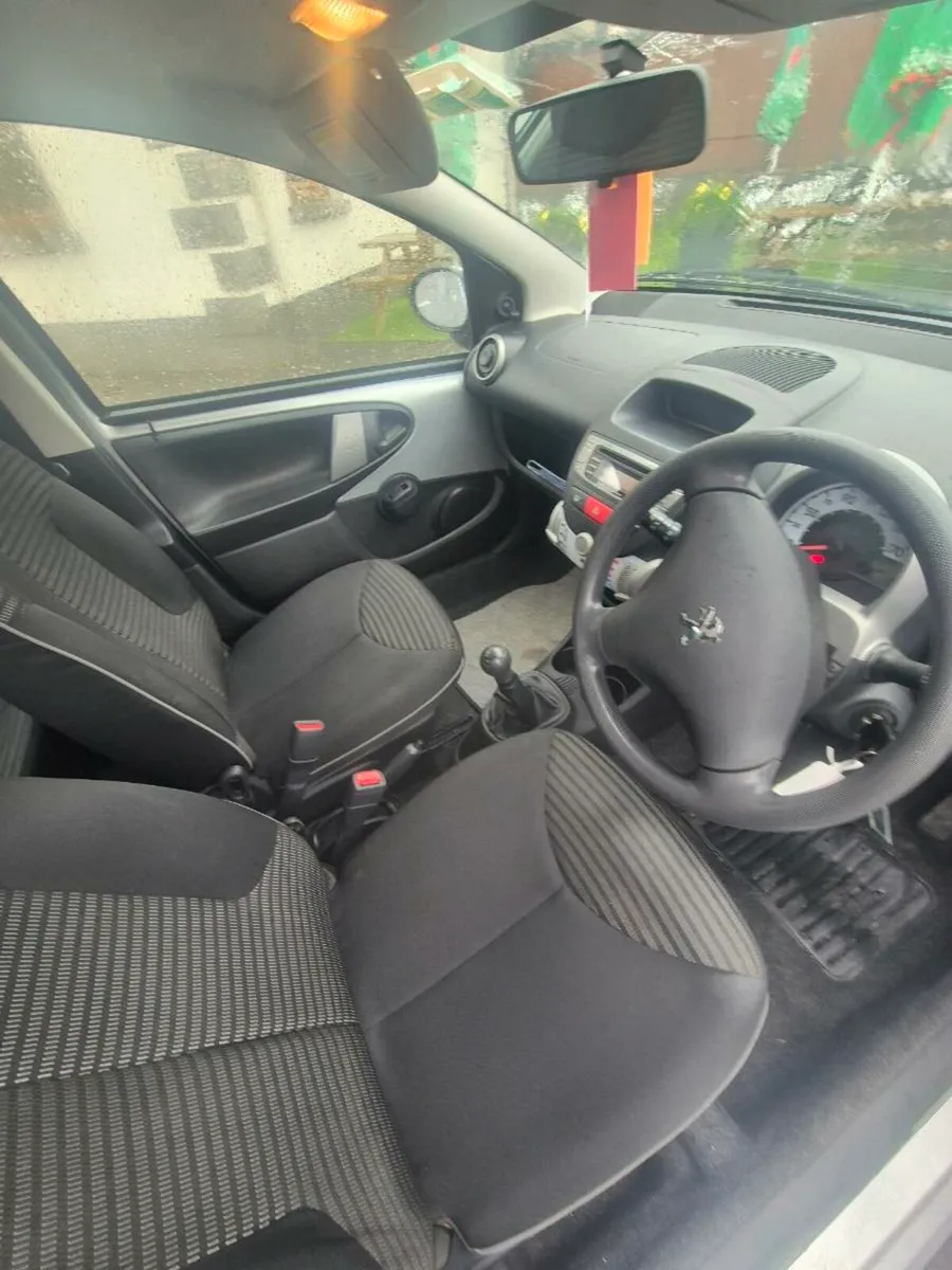 Peugeot  107 Petrol 132  €3,750 - Image 3