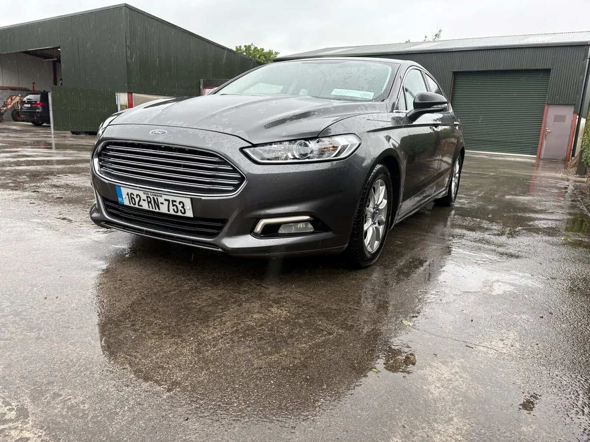 Car - Image 2