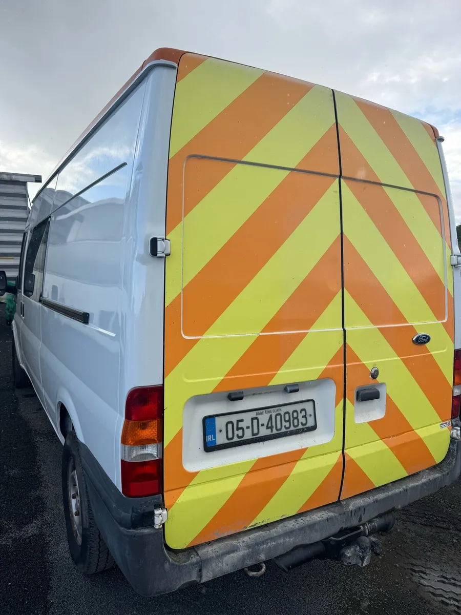 Ford transit crew cab 8 seater - Image 2