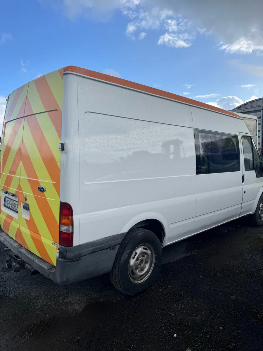 Ford transit crew cab 8 seater - Image 3