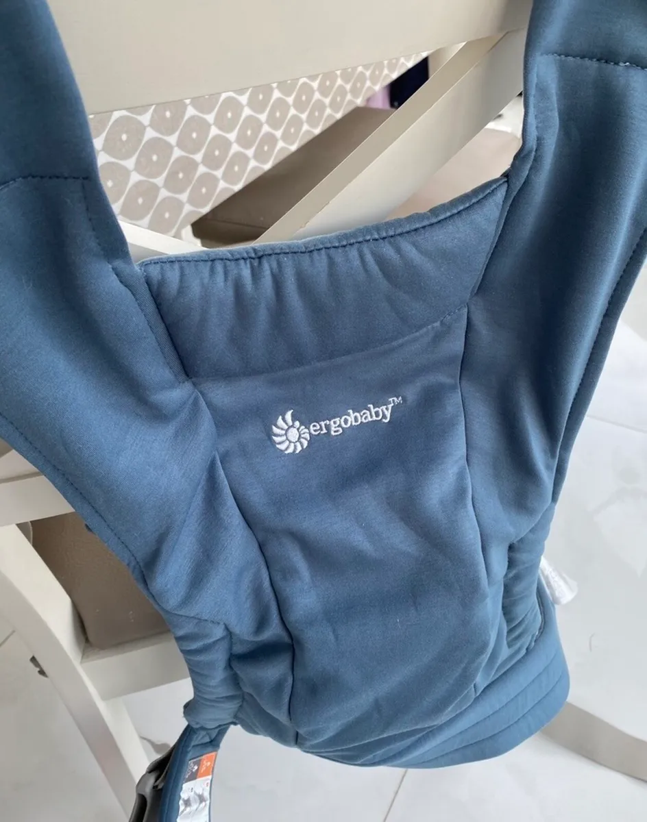 Baby sling - Image 2