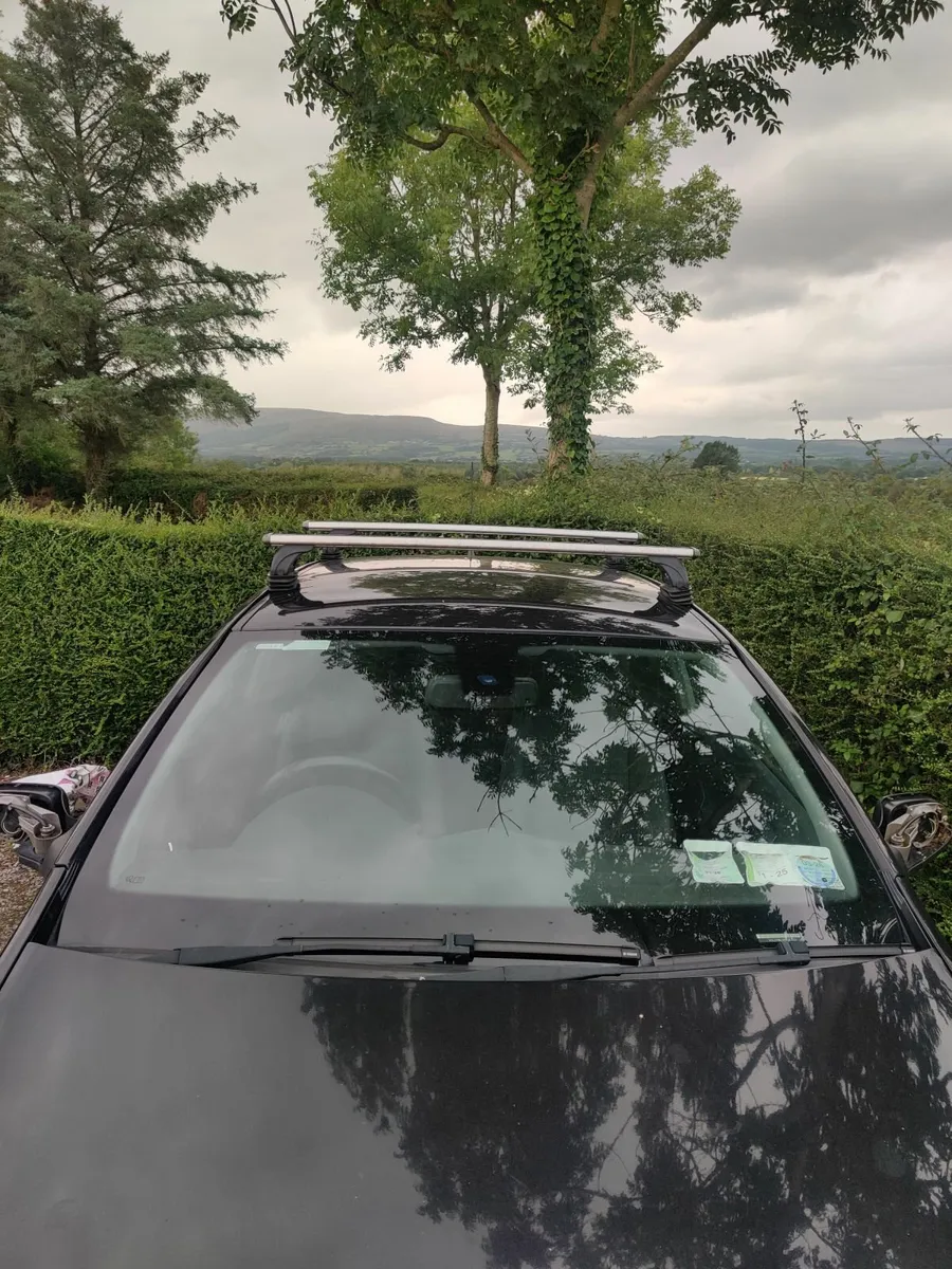 Opel Astra H 2004-2010 Nordrive roof bars - Image 1